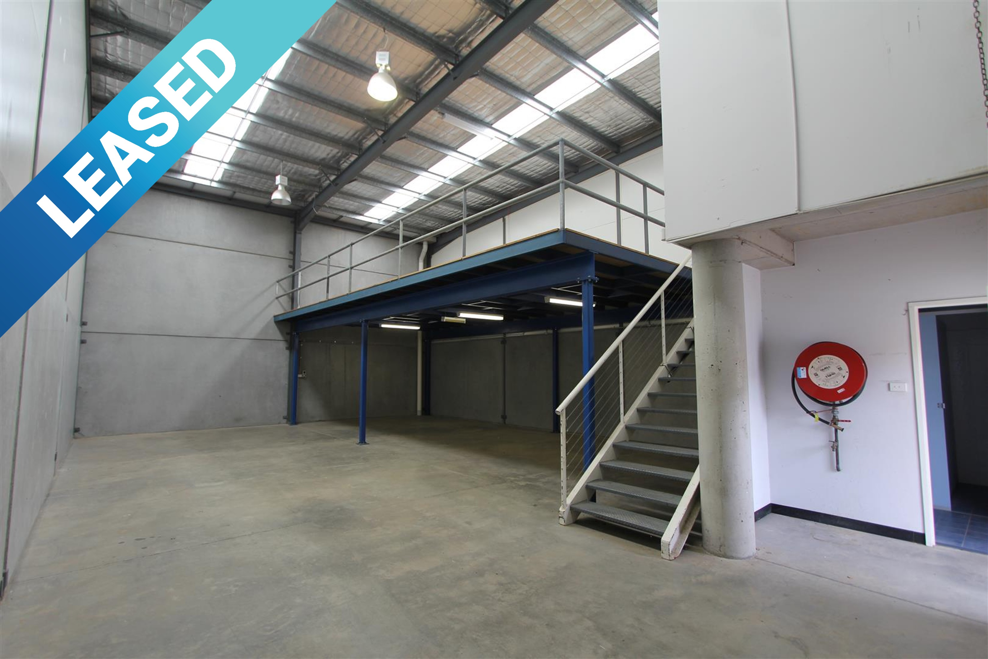Quality Modern Warehouse Unit Ideal Location Commercial Property